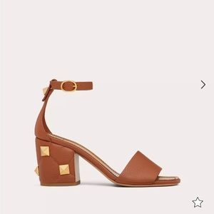 VALENTINO ROMAN STUD GRAINY CALFSKIN SANDAL 75MM